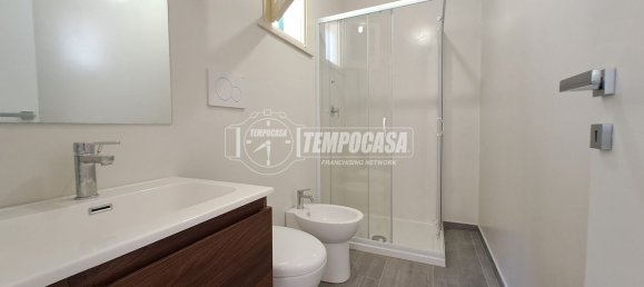 2 bedrooms Apartment in Terracina, Italy No. 378002 9