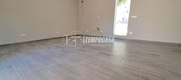 2 bedrooms Apartment in Terracina, Italy No. 378002 10