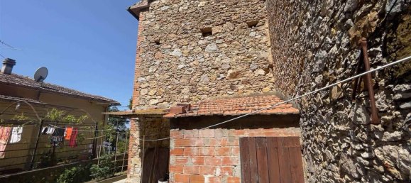 5 rooms Apartment in Gavorrano, Italy No. 221052 21