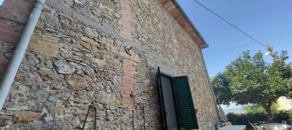 5 rooms Apartment in Gavorrano, Italy No. 221052 19