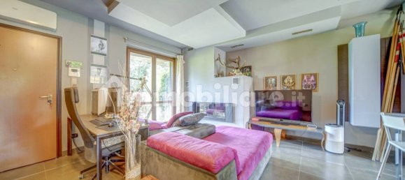 2 bedrooms Villa in Borgomanero, Italy No. 375850 4