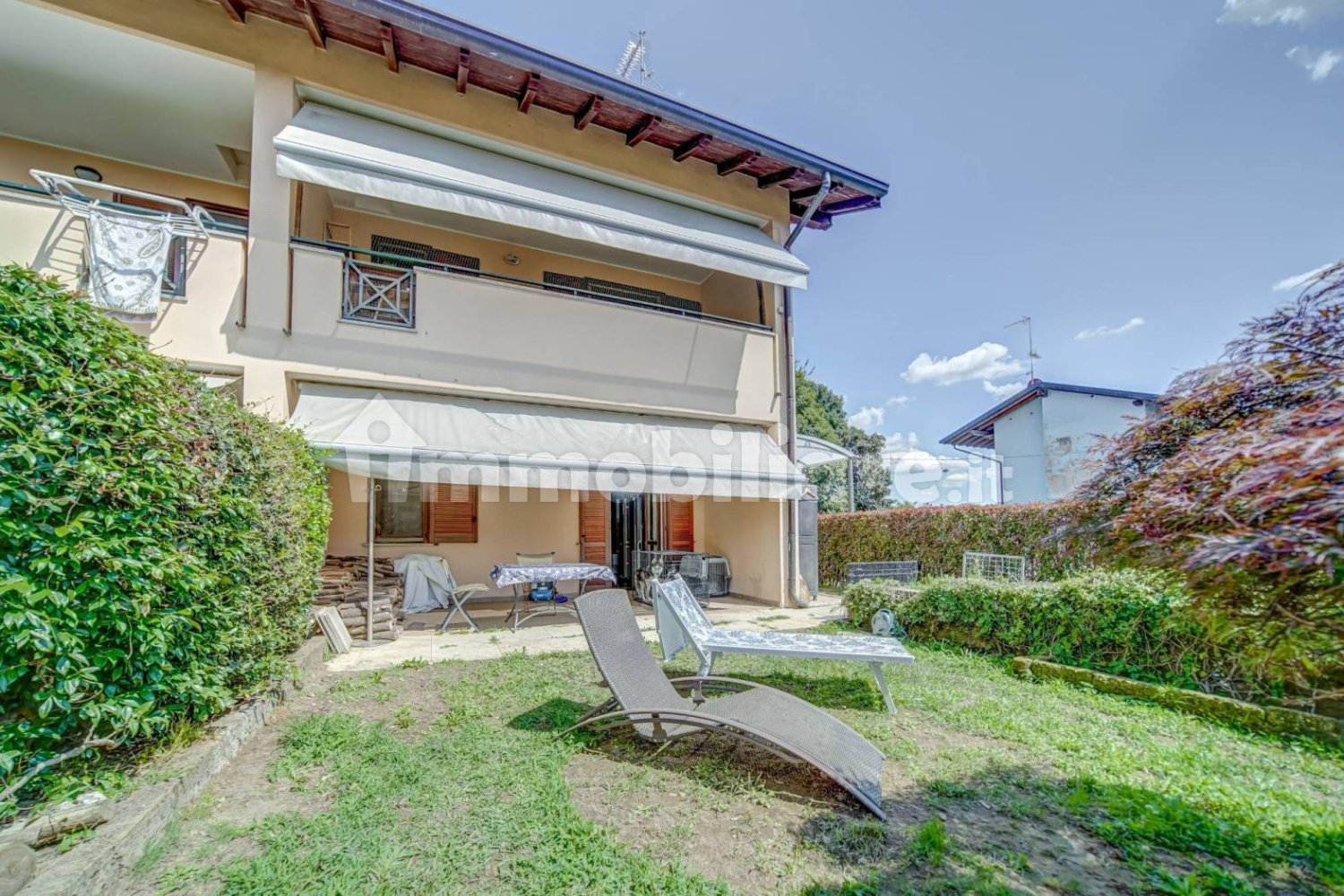 2 bedrooms Villa in Borgomanero, Italy No. 375850