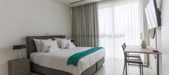 Дом с 10 спальнями в Айя Напа, Кипр № 23936 11