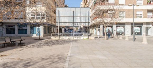 4 bedrooms Apartment in Granada, Spain No. 173851 44