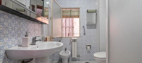 4 bedrooms Apartment in Granada, Spain No. 173851 20