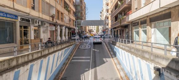 4 bedrooms Apartment in Granada, Spain No. 173851 39