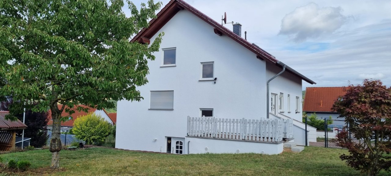 Adosado de 8 habitaciónes en Werra-Meisner, Germany No. 173435