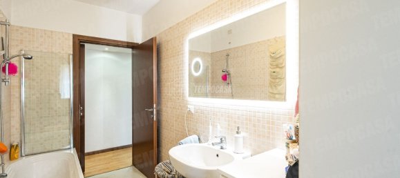 4 rooms Duplex in Giussano, Italy No. 153472 16