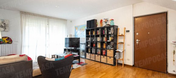 4 rooms Duplex in Giussano, Italy No. 153472 4