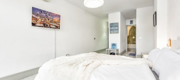 Apartamento T2 em Marbella, Spain N.º 137937 18