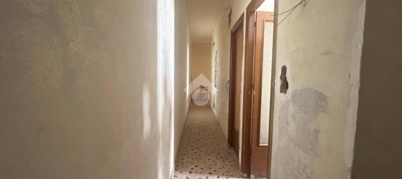 2 Schlafzimmer Wohnung in Palermo, Italy, Nr. 150915 8