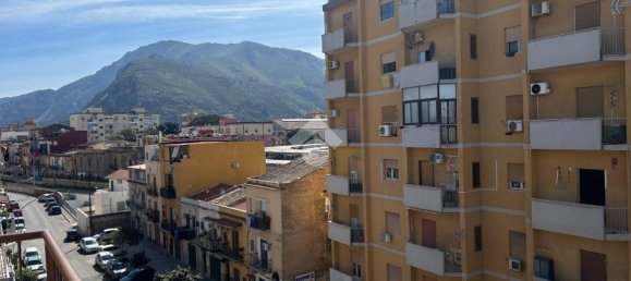 2 Schlafzimmer Wohnung in Palermo, Italy, Nr. 150915 24