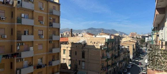 2 Schlafzimmer Wohnung in Palermo, Italy, Nr. 150915 25