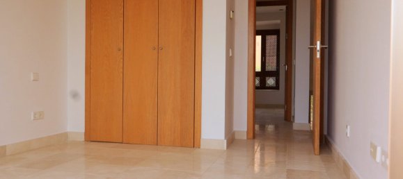 3 bedrooms Penthouse in Marbella, Spain No. 19323 24