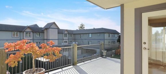 2 bedrooms Condo in British Columbia, Canada No. 1294 8