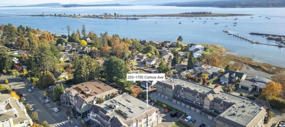 2 bedrooms Condo in British Columbia, Canada No. 1294 2