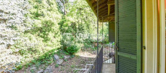 3-salle Appartement à Orsenigo, Italy No. 258063 10