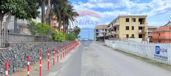 4 rooms Villa in Mascali, Italy No. 39351 40