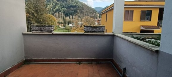 6 bedrooms House in Montefranco, Italy No. 316886 17