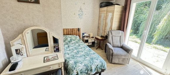 6 bedrooms House in Rebais, France No. 283522 12