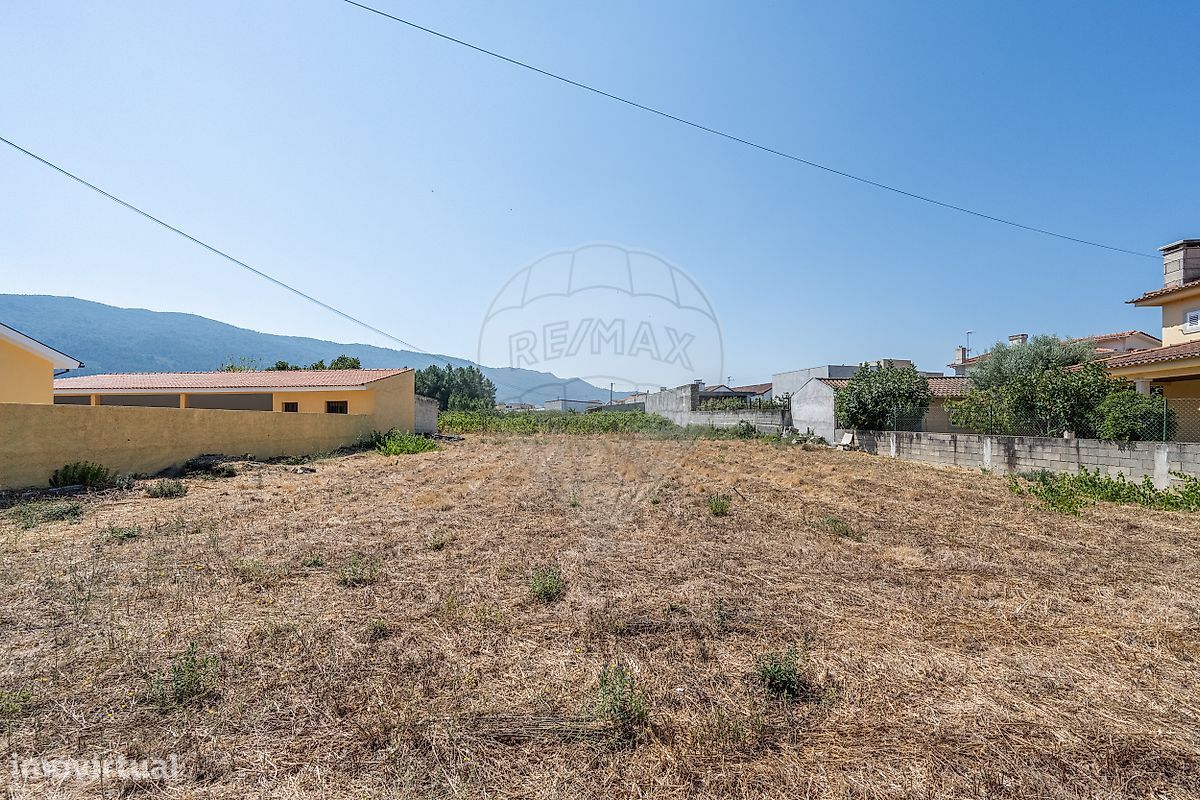 724m² Land in Chaves, Portugal No. 322990