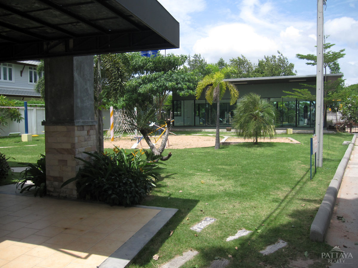 3 bedrooms Cafe / restaurant in Pattaya, Thailand No. 1400