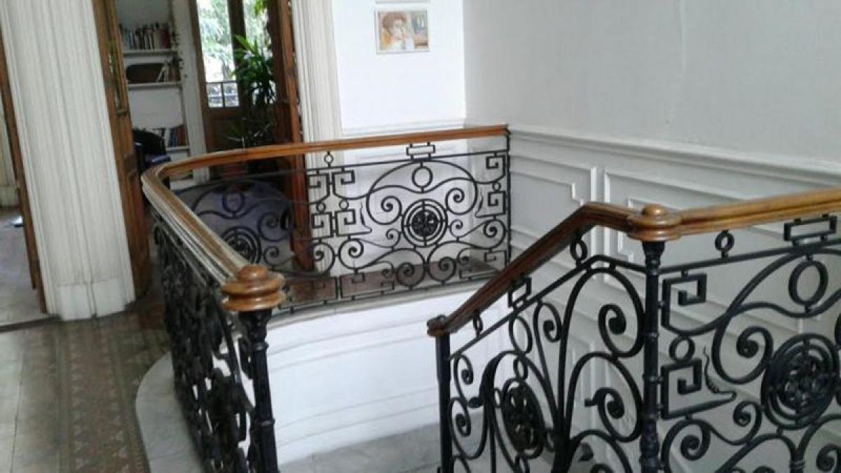 8 bedrooms House in Buenos Aires, Argentina No. 100637