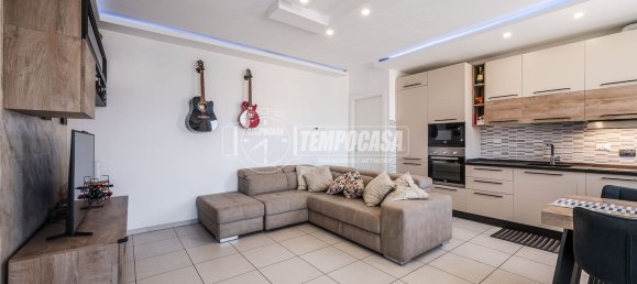 Квартира с 3 комнатами в Савиньяно суль Панаро, Италия № 301967 2