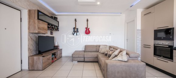 Квартира с 3 комнатами в Савиньяно суль Панаро, Италия № 301967 3