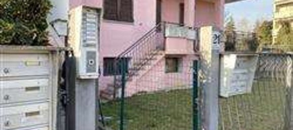 Apartamento de 3 habitaciónes en Bernareggio, Italy No. 7721 5