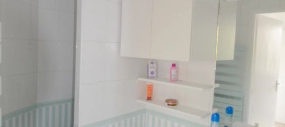 1 bedroom Apartment in Croissy-sur-Seine, France No. 169063 4