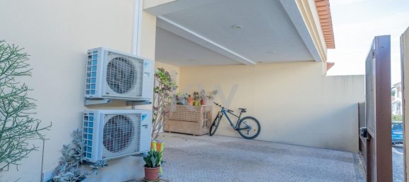 3 bedrooms House in Cascais, Portugal No. 126948 11