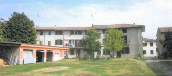 4غرفة شقة في Voghera, Italy رقم 182269 12