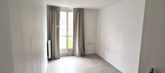 Apartamento de 2 dormitorios en Ezanville, France No. 163367 7