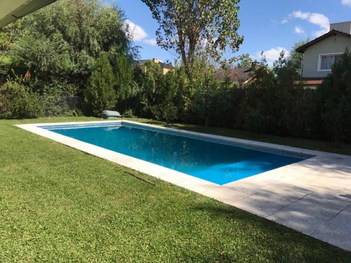 3 bedrooms House in Escobar, Argentina No. 3889