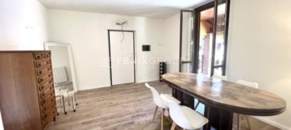 3 rooms Apartment in Crema, Italy No. 94485 3