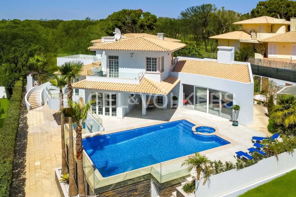 7 bedrooms Villa in Almancil, Portugal No. 320819