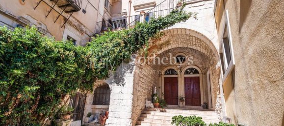 3 bedrooms House in Modica, Italy No. 154009 3