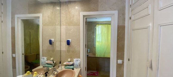 3 bedrooms Townhouse in Marbella, Spain No. 135647 15