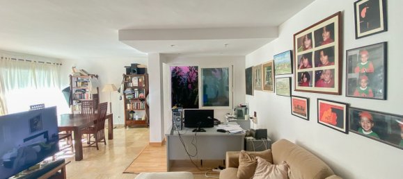 3 bedrooms Townhouse in Marbella, Spain No. 135647 2