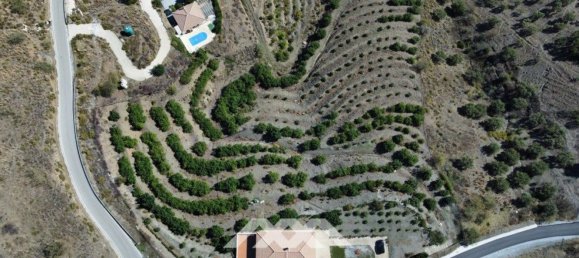 5 bedrooms House in Sedella, Spain No. 43060 18