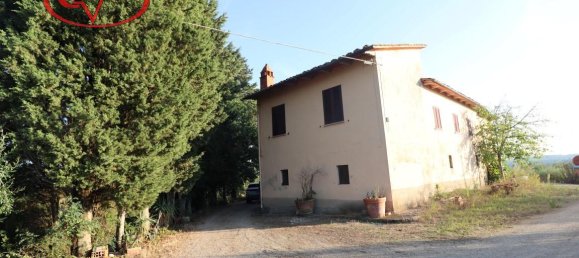 8-salle Maison à Laterina Pergine Valdarno, Italy No. 227367 3