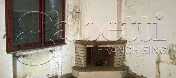 7 rooms House in Ferrara, Italy No. 67386 2