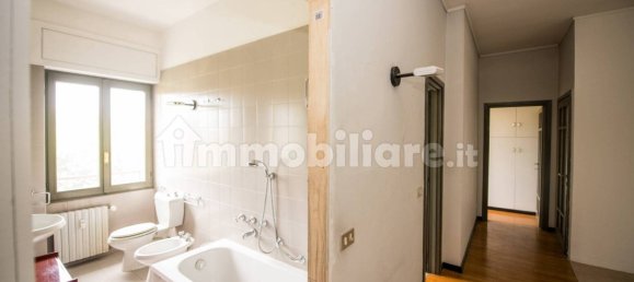 1 bedroom Apartment in Milan, Italy No. 380445 9