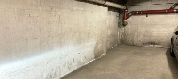  مرآب في Innsbruck-Stadt, Austria رقم 110118 2