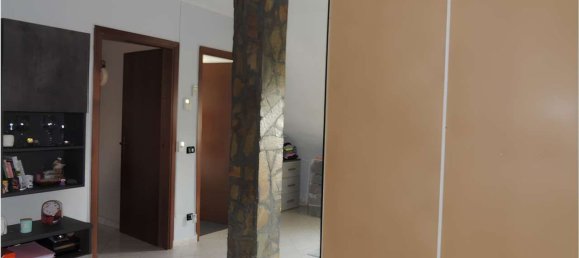 Studio in Cisliano, Italy No. 68279 5