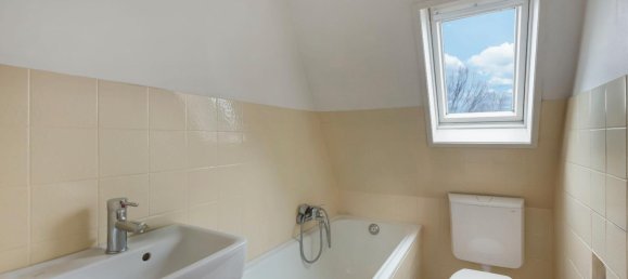 3 bedrooms Apartment in Dusseldorf, Germany No. 64271 4