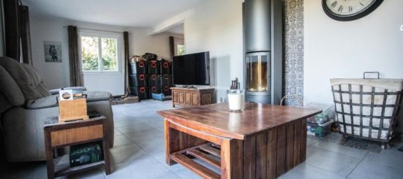 4 chambres Maison à Dordogne, France No. 317401 2