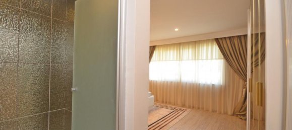 شقة 5+1 في Kestel, Turkey رقم 13960 5