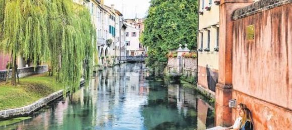 Propiedad comercial de 2 habitaciónes en Treviso, Italy No. 67522 3